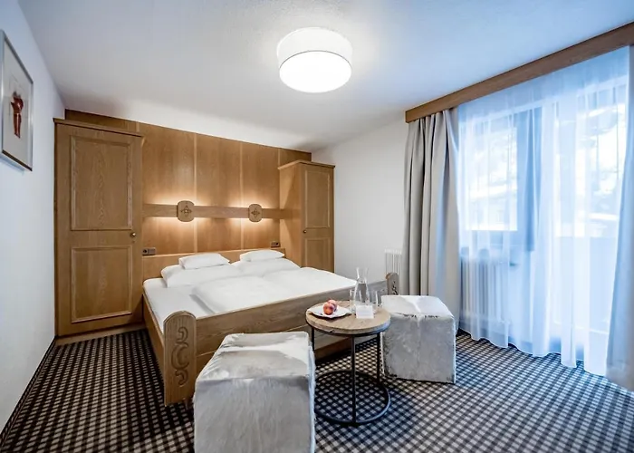 Fender לינה וארוחת בוקר זולדן